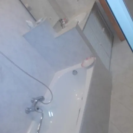 Πανσιόν Clea's House