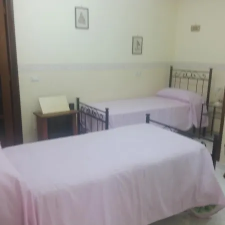 Πανσιόν Clea's House *